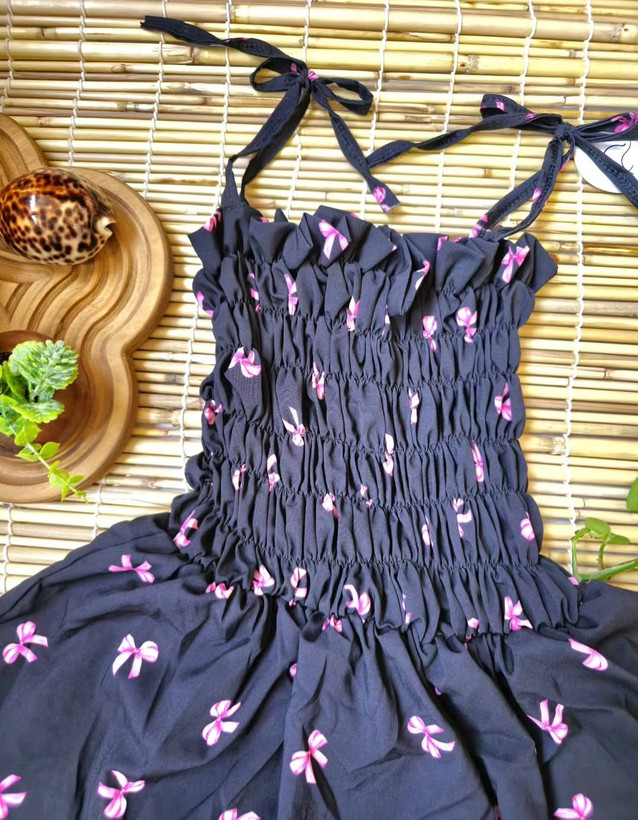 در دورنگمشکی و سفید